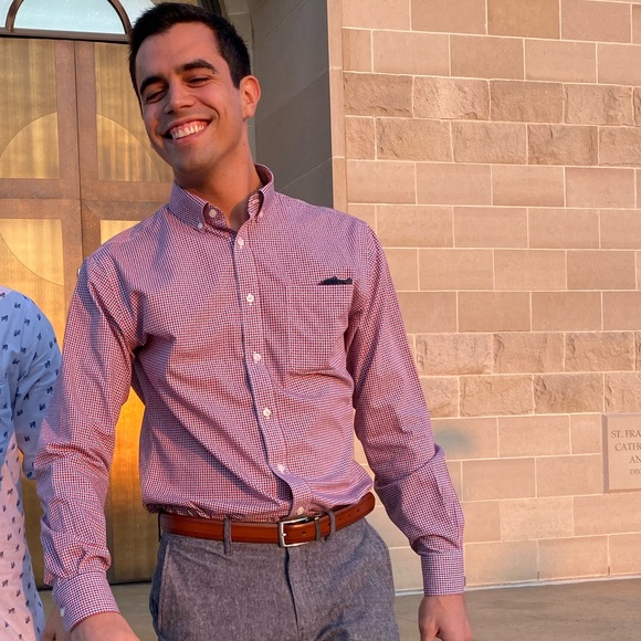 Meet your Posher, Ricardo - Picture 1 of 1